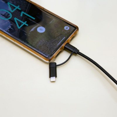 CAVO DI RICARICA NERO 2-IN-1