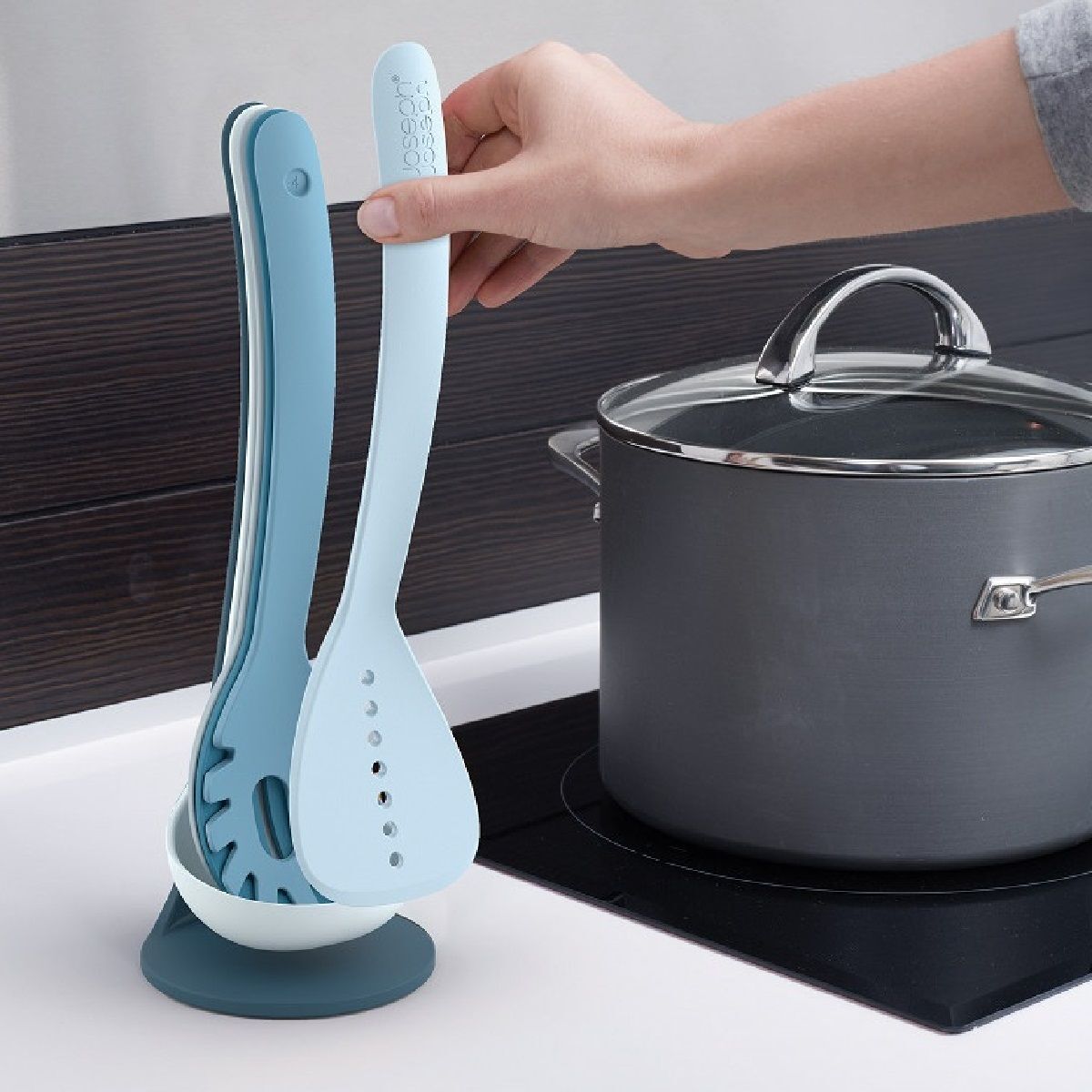 KIT NEST SET 5 UTENSILI DA CUCINA CON SUPPORTO EDITIONS SKY