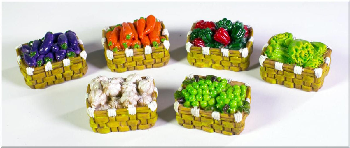 CESTO CON ORTAGGI IN RESINA 4X3X2,5CM ASSORTITO