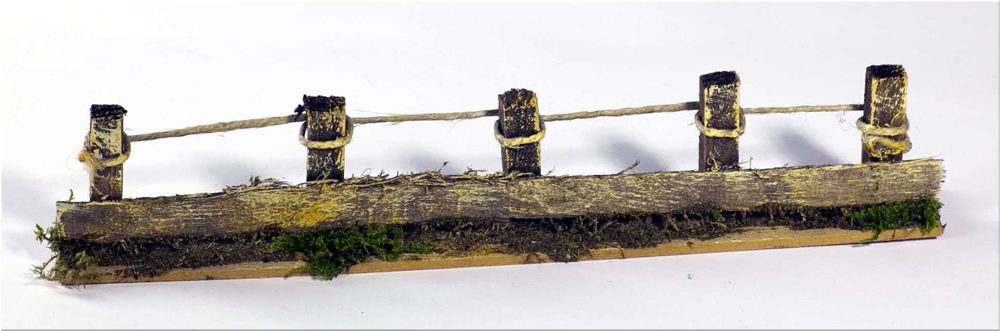 STACCIONATA IN LEGNO 25X3,5X5CM