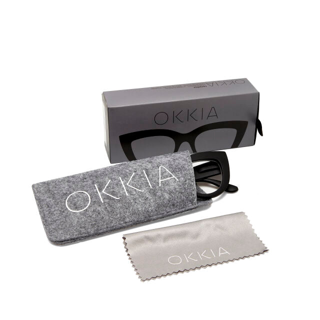 OCCHIALE MODELLO GATTO LITE SOFT TOUCH BLACK GRADAZ. 2.50