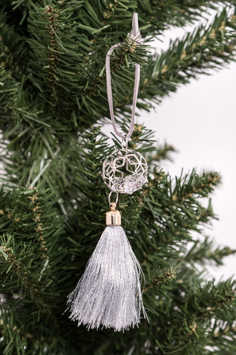 DECORAZIONE APPENDIBILE NAPPA ARGENTATA CON PALLINA DI NATALE