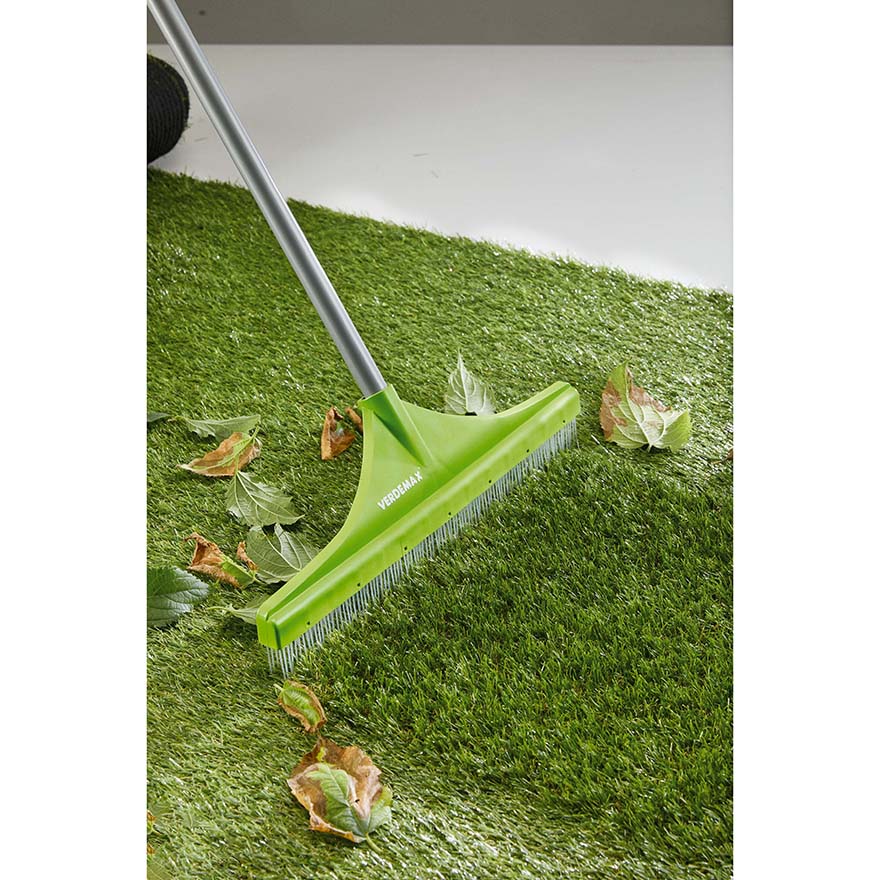 SPAZZOLA MANUALE PER PRATI SINTETICI