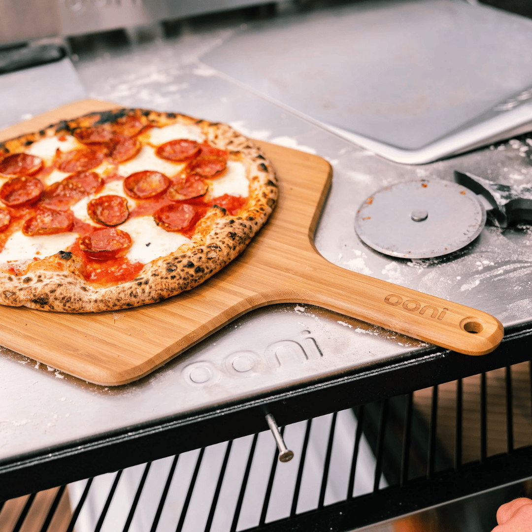 PALA PER PIZZA IN LEGNO DI BAMBOO 40CM
