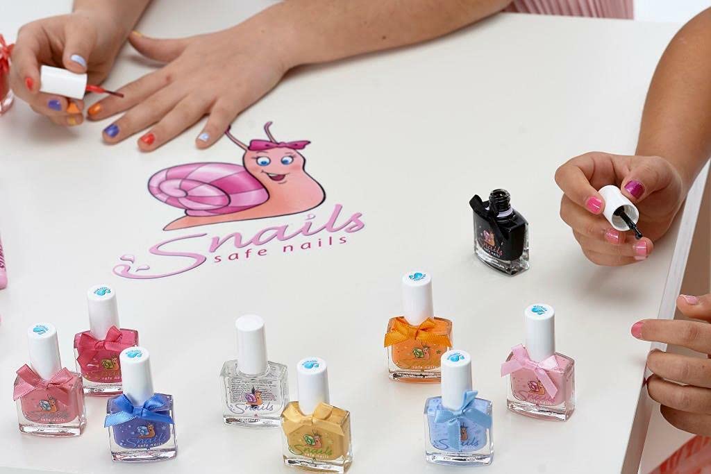 SMALTO UNGHIE PER BAMBINE CANDY CANE SNAILS 10.5ML
