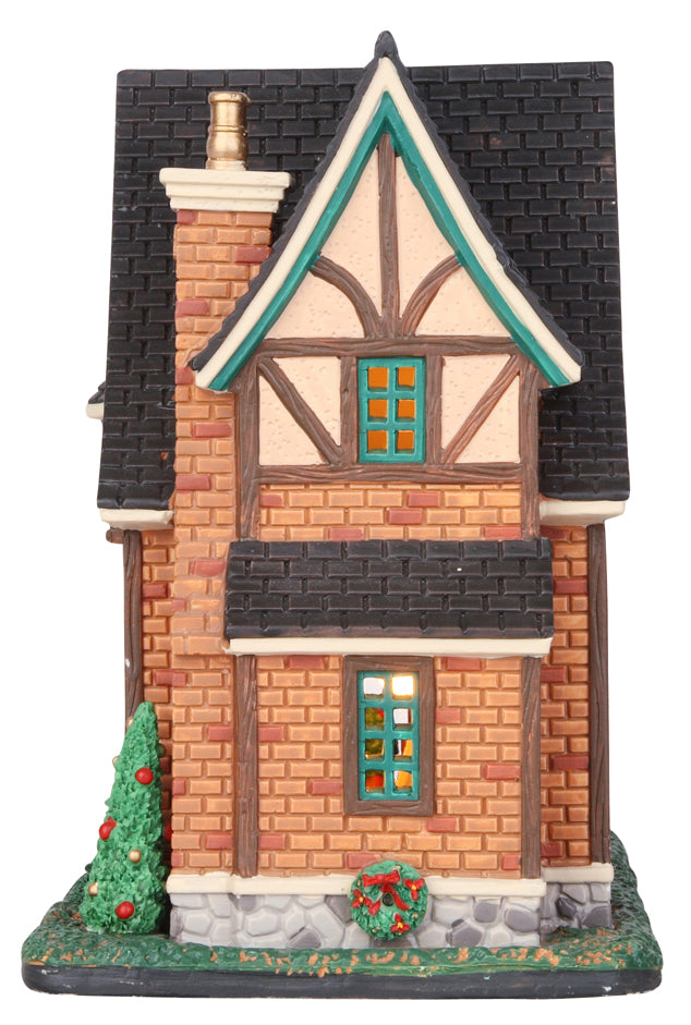 CASA - TUDOR HOME
