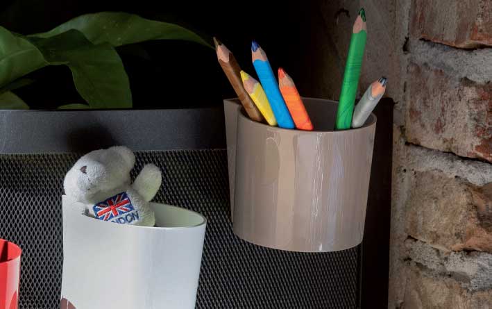 VASO MAGNETICO MAGNETIKA HELLO 6CM COLORE A SCELTA