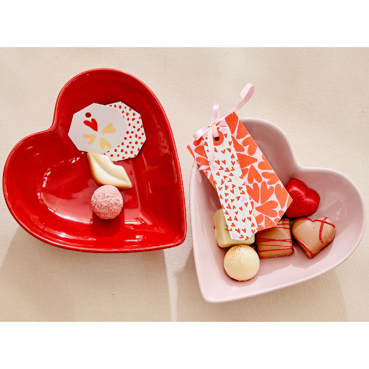 1 CIOTOLA CUORE ROSSO/ROSA COLORE ASSORTITO 16X14X5CM