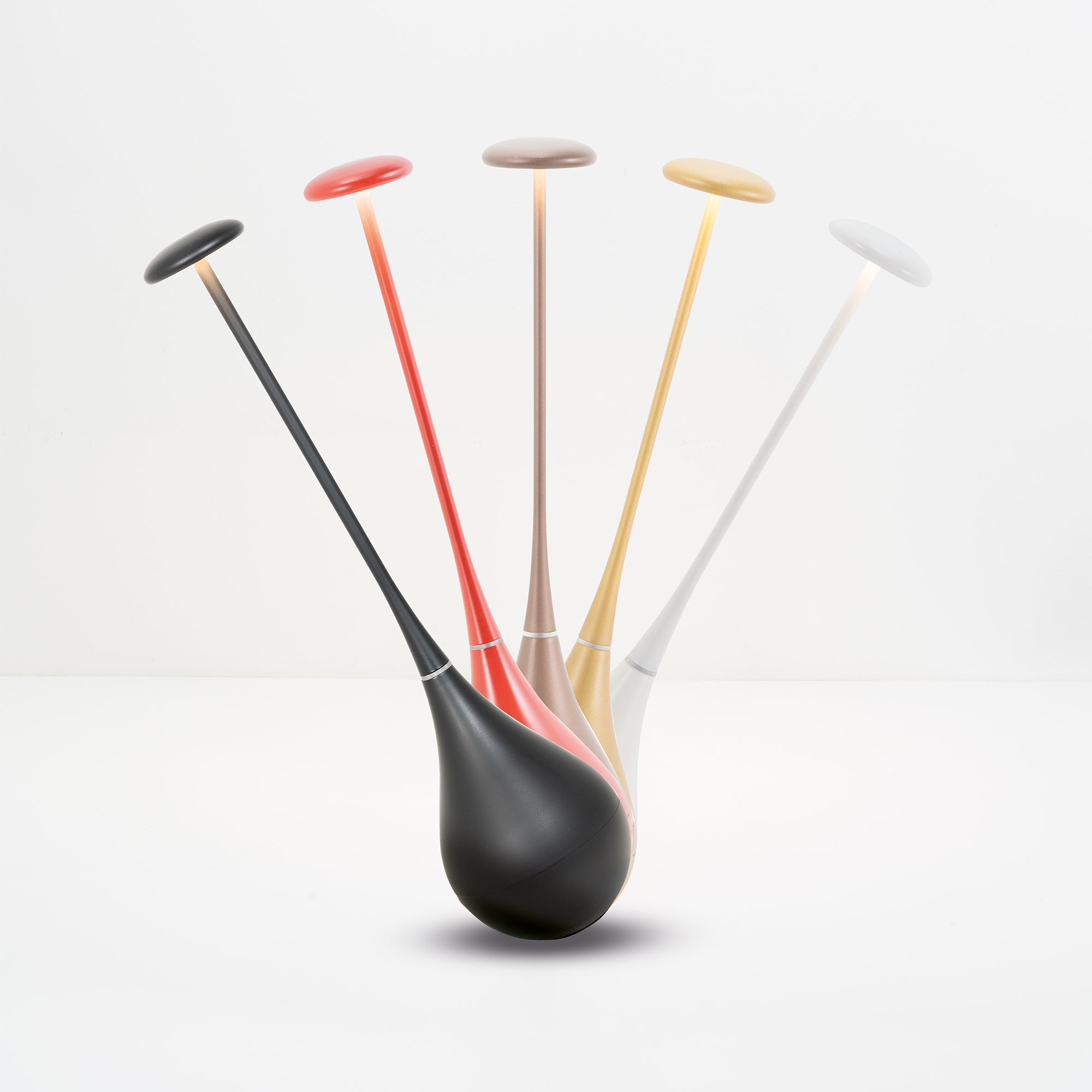 Lampada da Tavolo Portatile Ricaricabile Dondolina D 9cm H 37.6cm Rossa ZAFFERANO