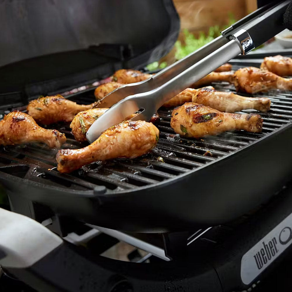 BARBECUE A GAS Q2200N CON RIPIANI LATERALI E STAND