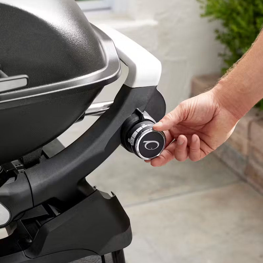 BARBECUE A GAS Q2200N CON RIPIANI LATERALI E STAND