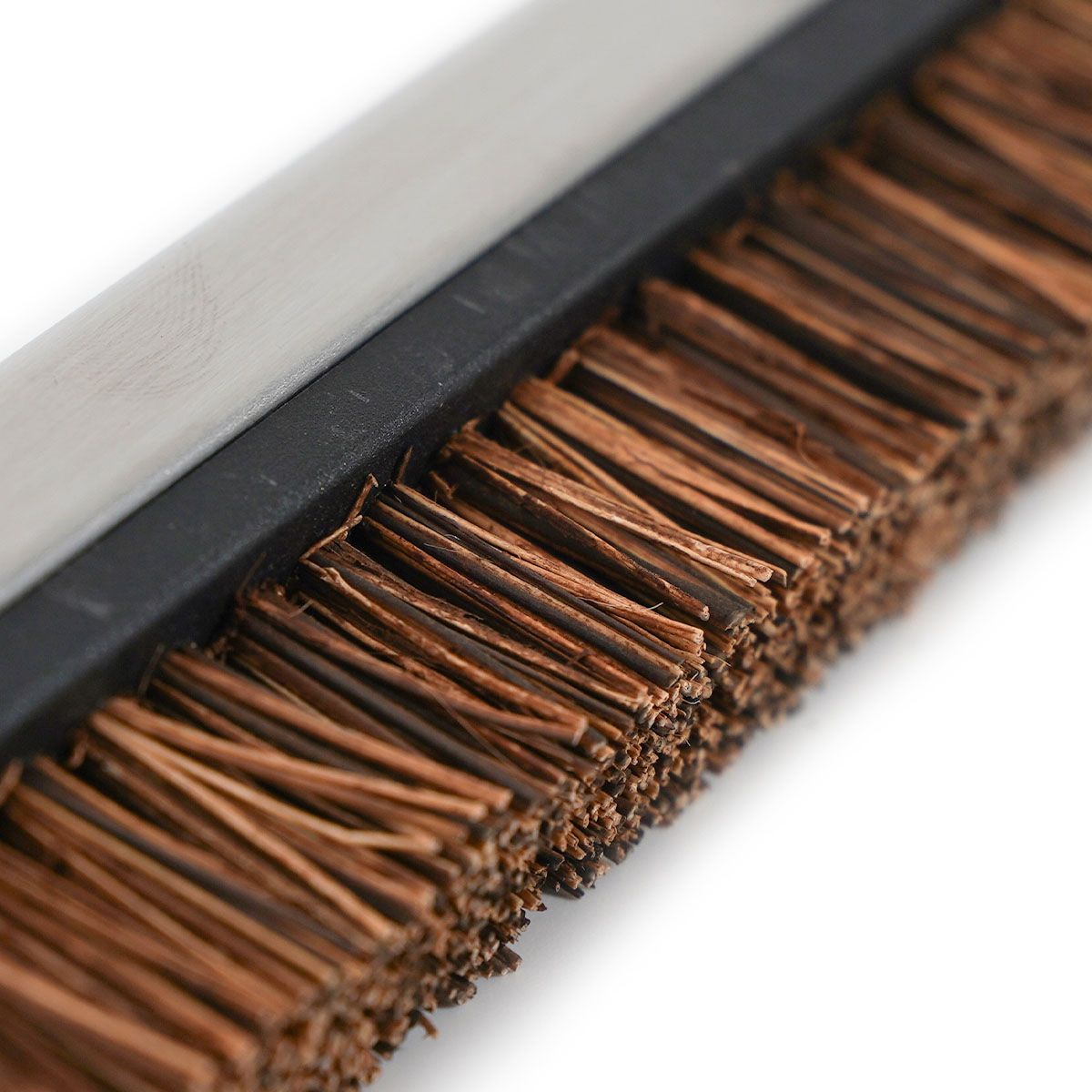 Spazzola per Forno Pizza con Setole in Palmyra e Raschietto Nero SANTOS