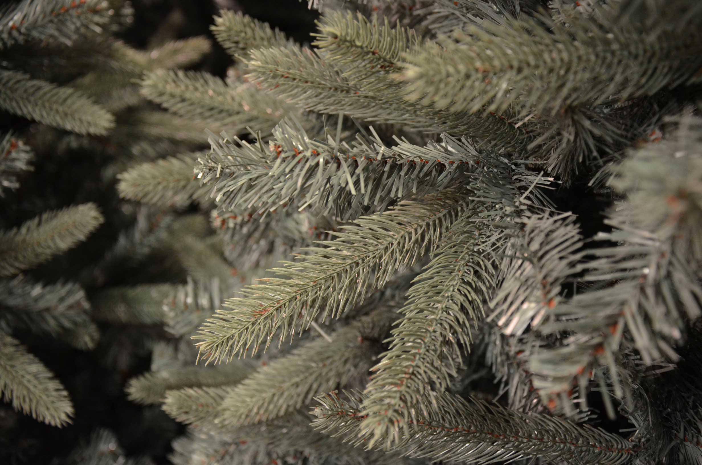 ALBERO DI NATALE CERVINO 210CM ARGENTATO