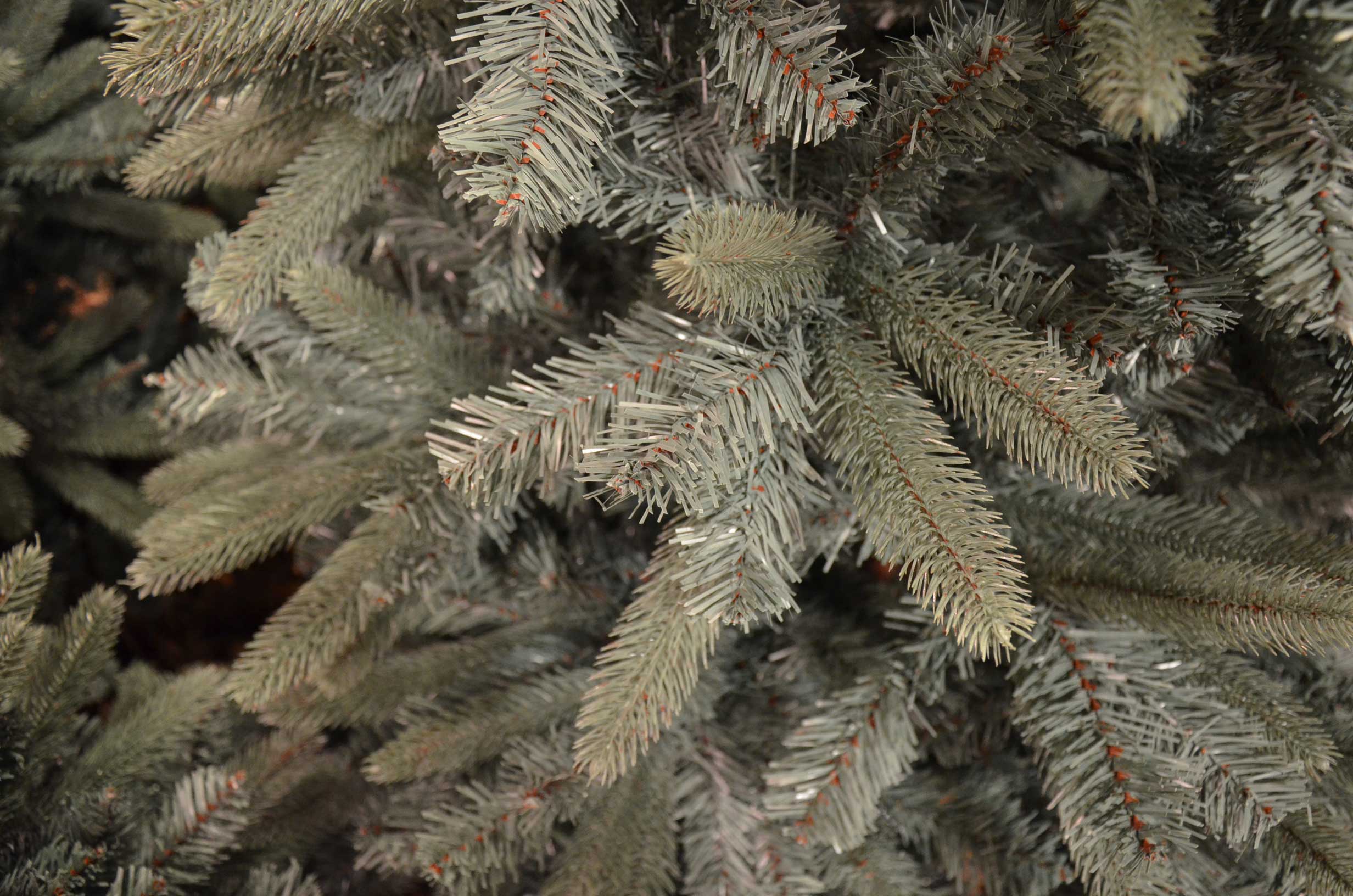 ALBERO DI NATALE CERVINO 210CM ARGENTATO
