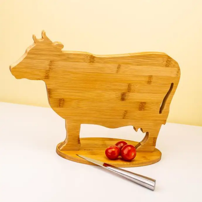 TAGLIERE IN LEGNO A FORMA DI MUCCA - CUTTING TABLE COW