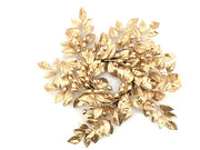 CORONA DI NATALE CON FOGLIE E BACCHE ORO D.48CM