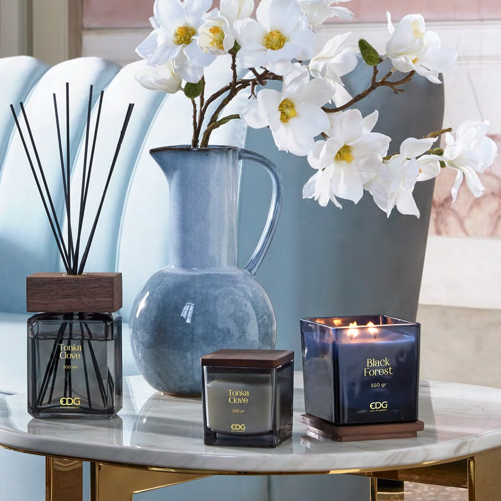 DIFFUSORE DI AROMI CON TAPPO IN LEGNO E BASTONCINI BLACK FOREST