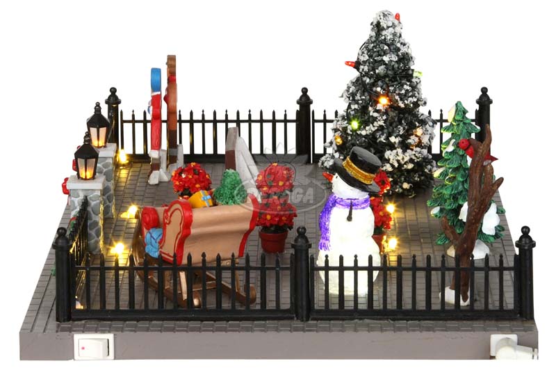 LEMAX DECORATED VICTORIAN FRONT YARD  COD. 24512