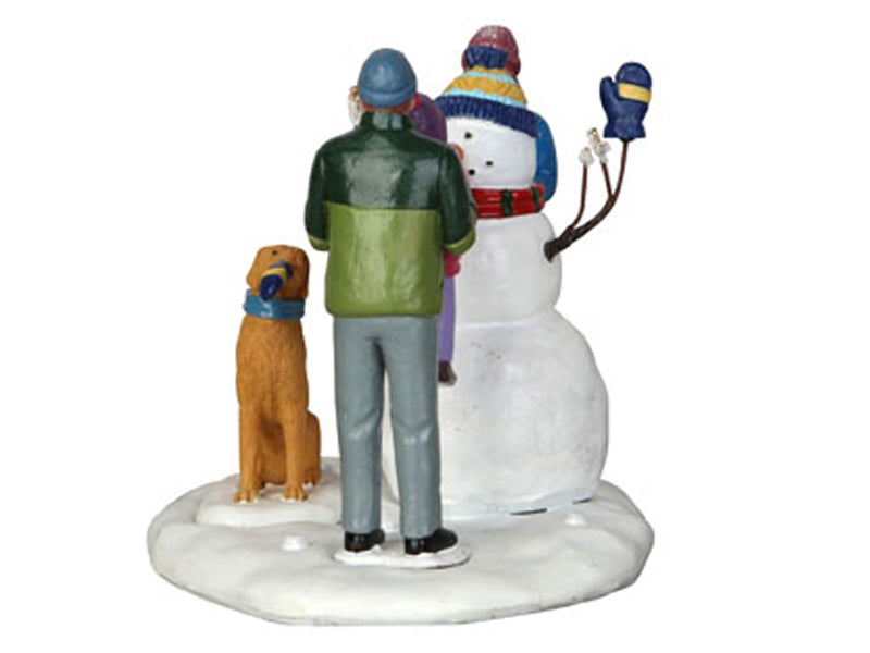 IL PRIMO PUPAZZO DI NEVE - HER FIRST SNOWMAN