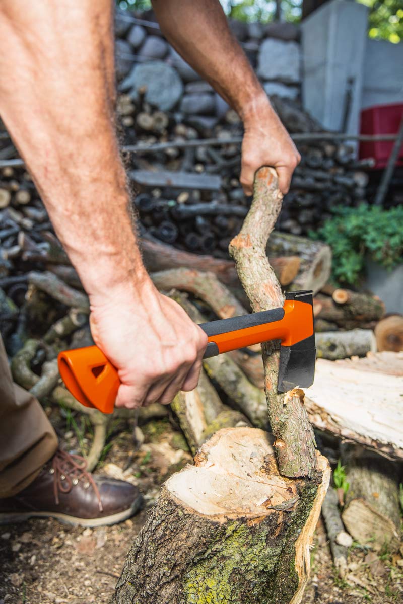 ASCIA DA TAGLIO 700GR