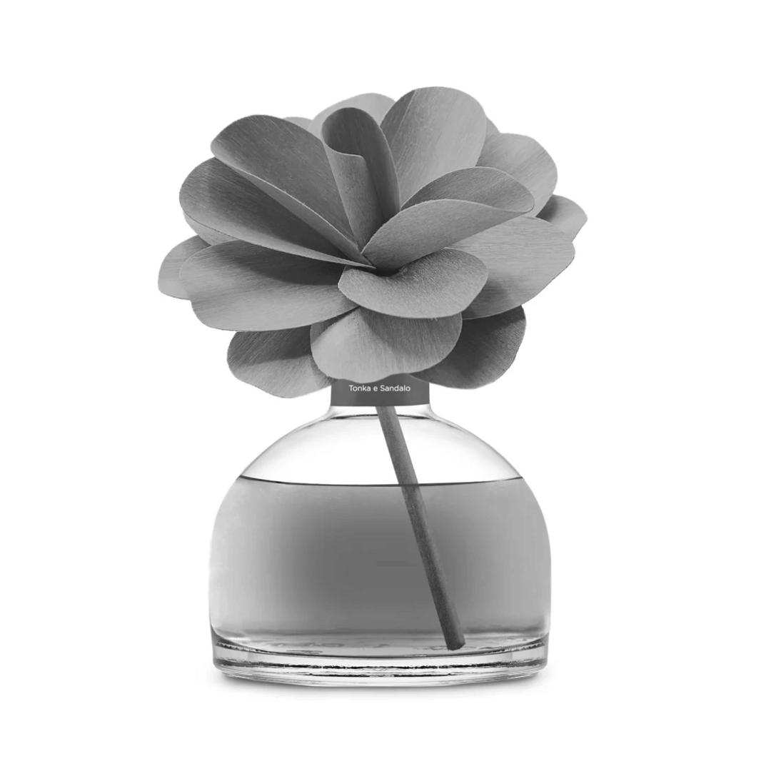 DIFFUSORE PROFUMO A FIORE FLOWER 200ML TONKA E SANDALO