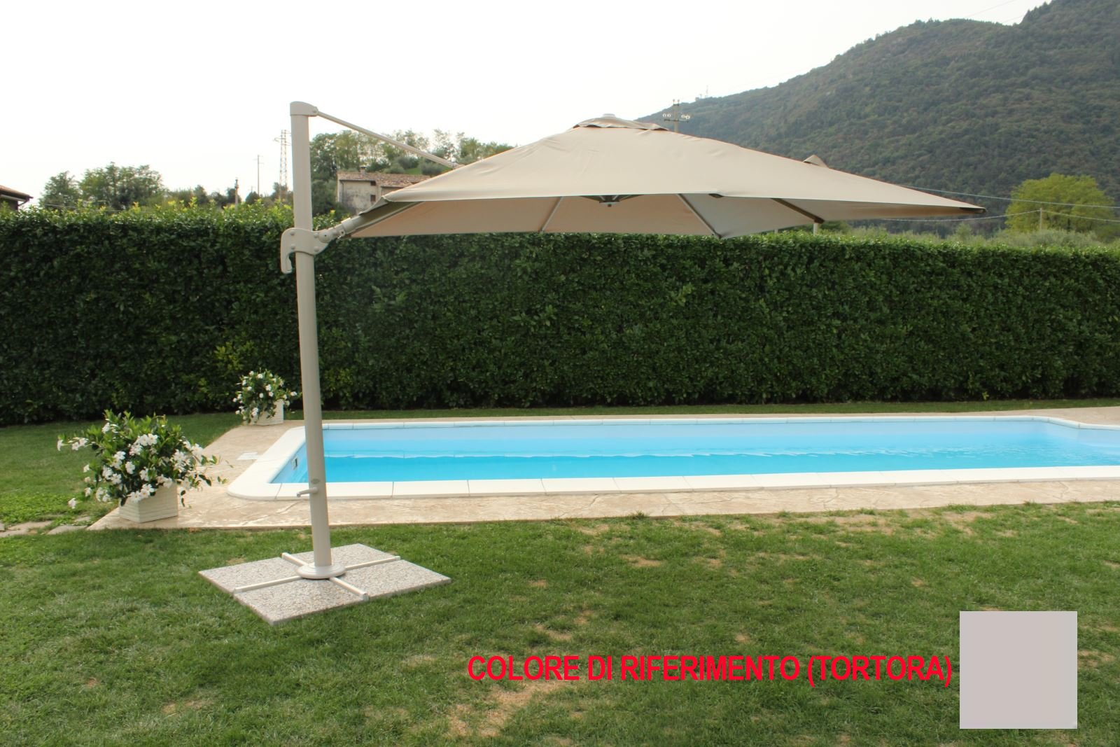 NETTUNO EINZIEHBARER/VERSTELLBARER LUX 3X3 REGENSCHIRM