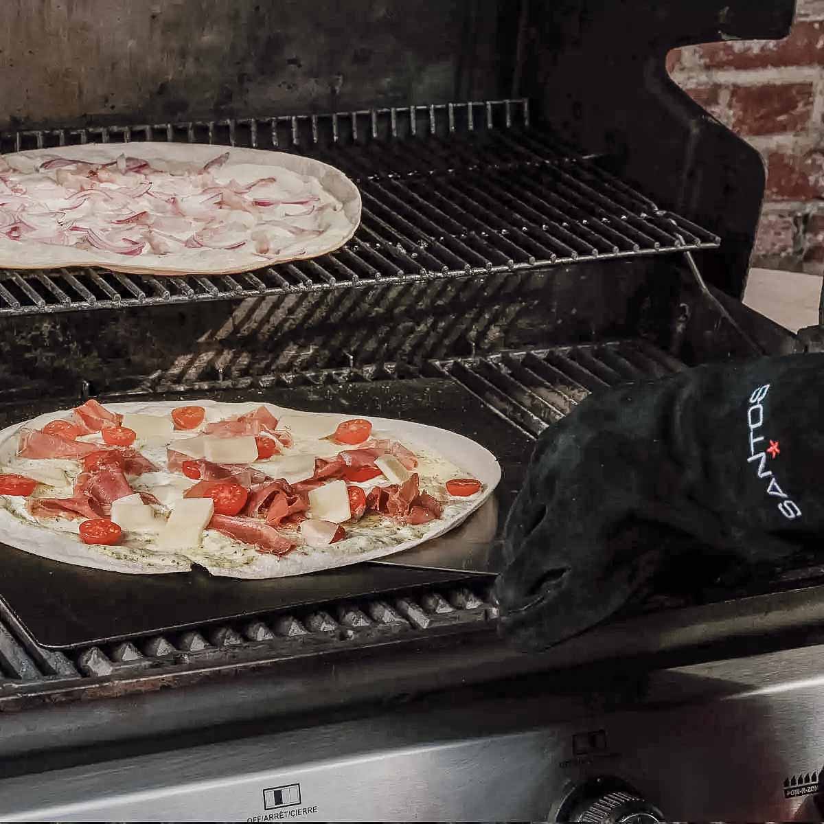 Pala per Pizza in Acciaio Inox con Manico Pieghevole Nero SANTOS
