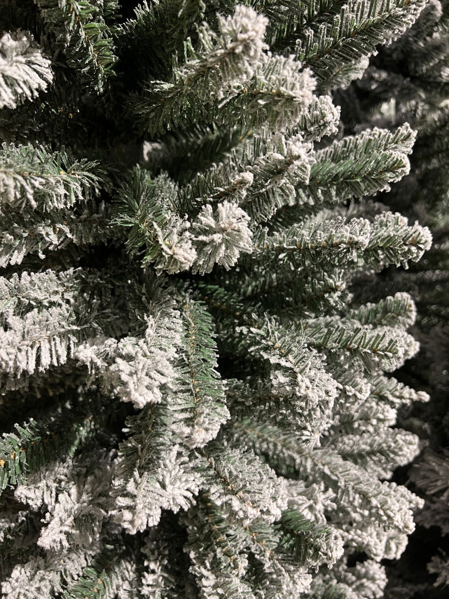 ALBERO DI NATALE 180CM SLIM TOSCANA INNEVATO