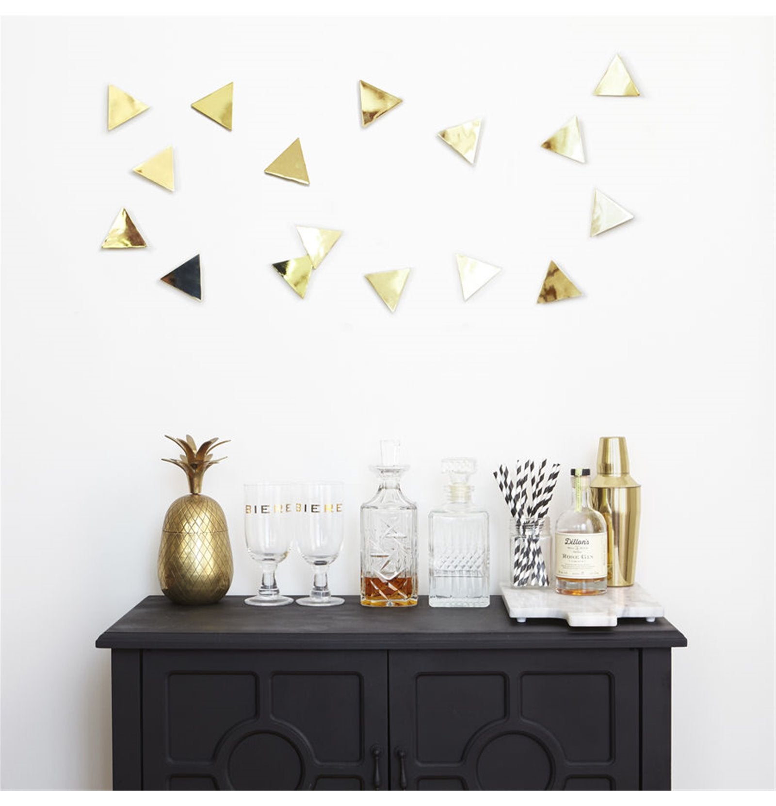 SET 16 PZ CONFETTI TRIANGOLARI DECORAZIONE MURO