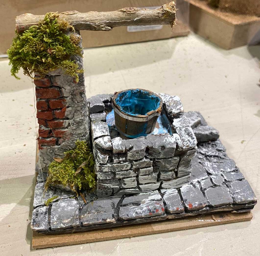 POZZO IN RESINA 14X10X12CM