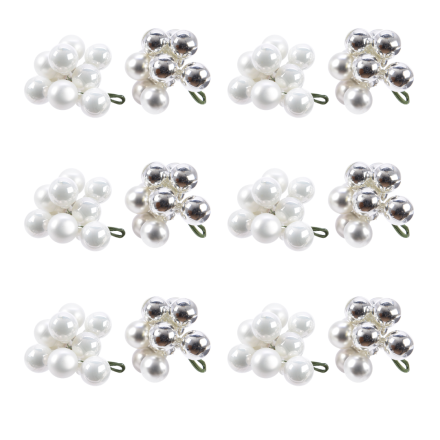 OFFERTA 12 MAZZOLINI DI SFERE NATALIZIE D.2CM BIANCO/ARGENTO MODELLO ASSORTITO