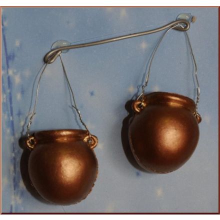 BASTIO CON ANFORE 2,5X2CM