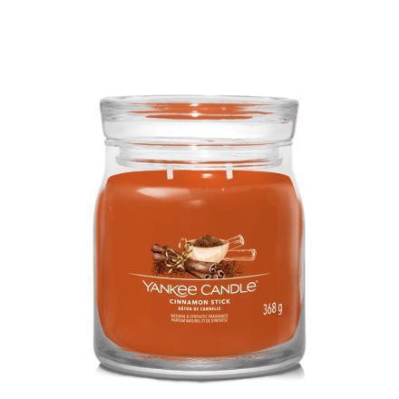 BOUGIE EN POT MOYEN SIGNATURE BÂTON DE CANNELLE